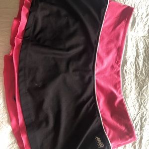 Avía Platinum tennis skirt